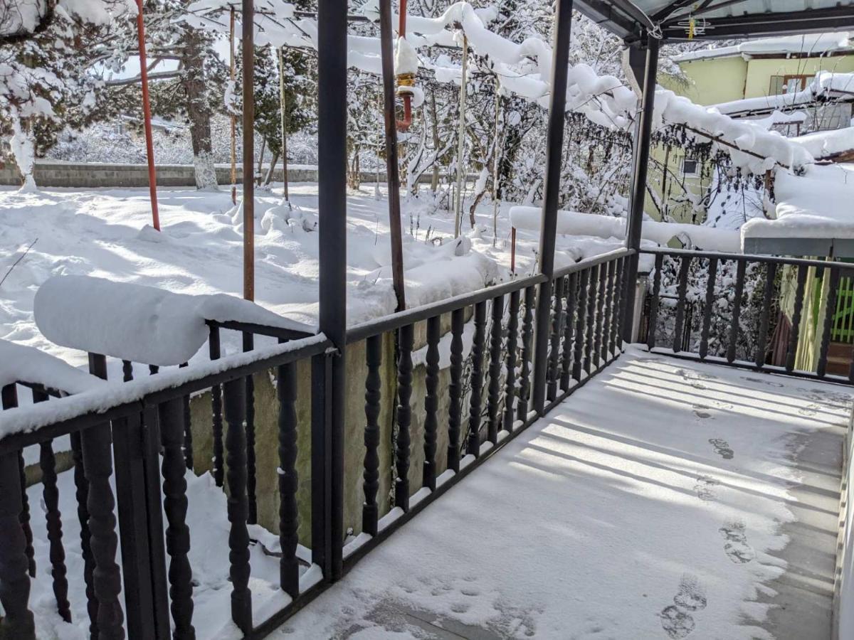 New Borjomi Apartment Exterior photo